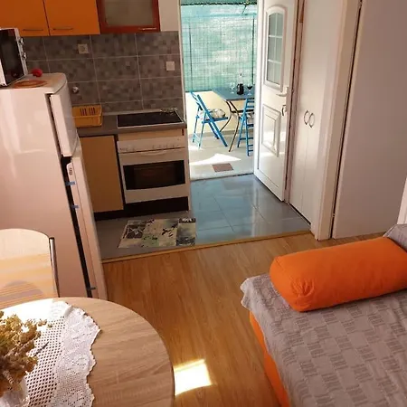 Matija I Bartol 아파트 피로바츠